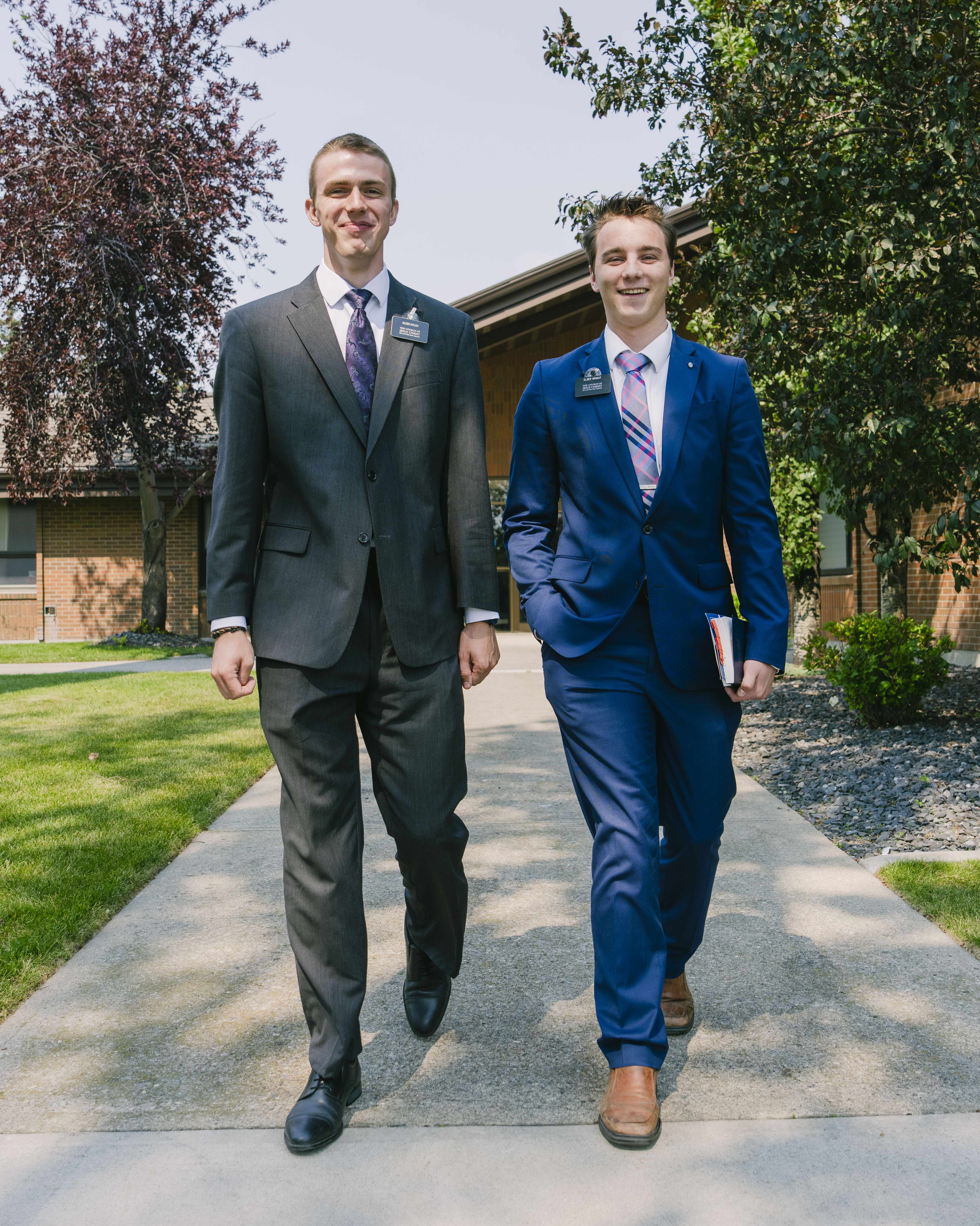 Elder Holen and Elder Wright serving in the Bowness Ward